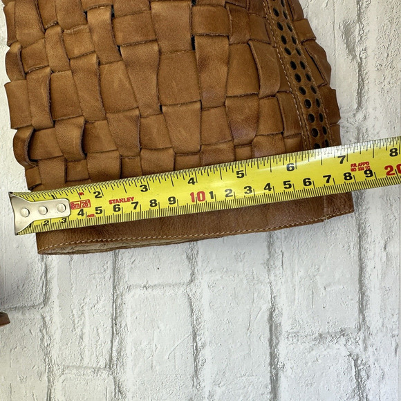 Frye Knee High Boots Light Brown Basket Weave Leather Heels 8 B - Picture 6 of 10